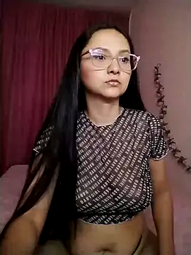 Camilatinass_ Chat XXX in diretta