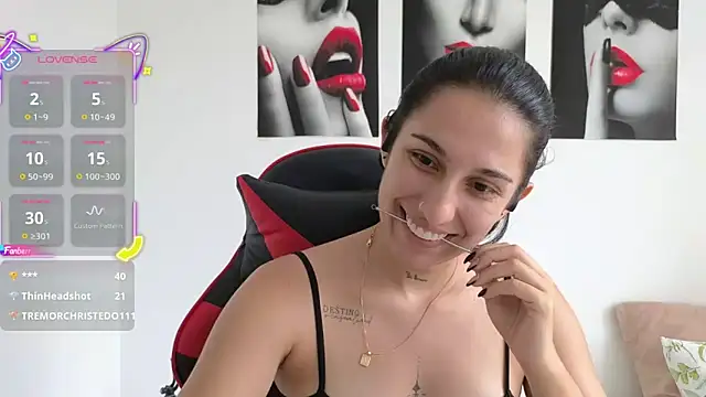 tammyandrade_: онлайн-секс-чат