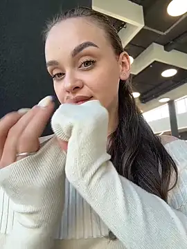 KristiRich: онлайн-секс-чат