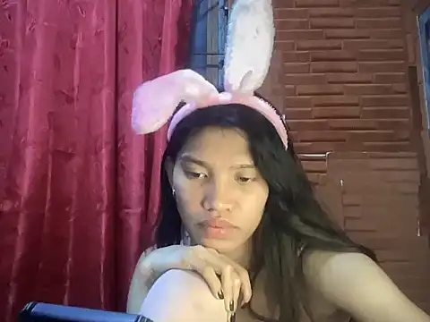 Yourgoddess_jayve webcam show