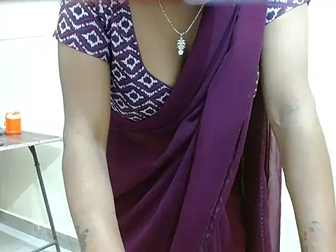 LovingPihu Obrolan Langsung XXX