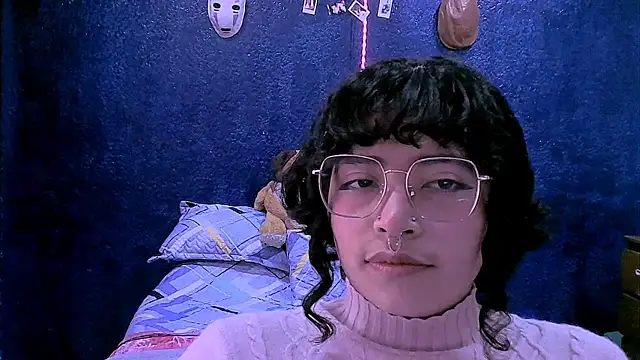 Chat +18 de NinaYellow ao vivo