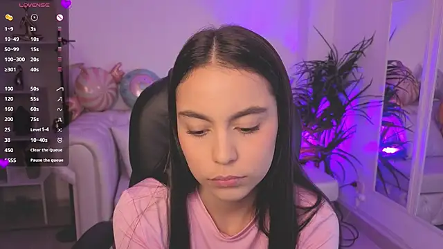 Chat +18 de Aleejaa__ ao vivo