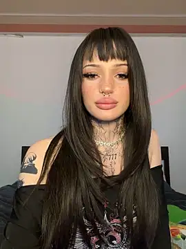 Chat +18 de madelinexx ao vivo