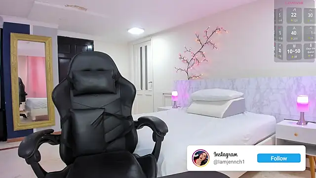 charolbruce_1 即時 XXX 聊天