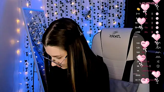 Chat +18 de LinaBlossom_ ao vivo