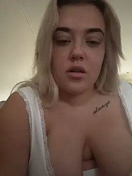 Chat +18 de Goddess-Princesss ao vivo