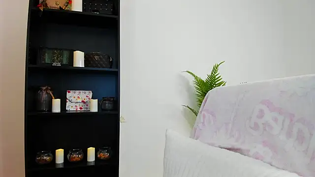 Chat +18 de khloe_starrr ao vivo