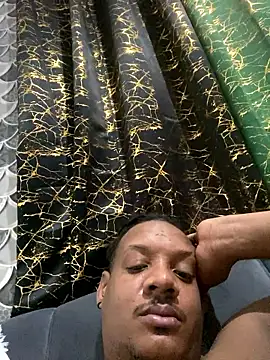 juan167l Show in webcam