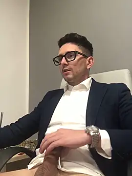 Chat XXX en directo de masterboss_