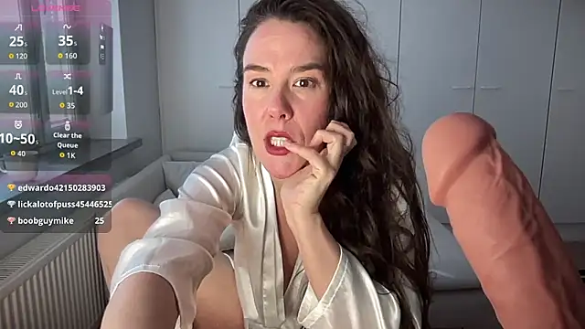 Chat XXX en directo de MilkyHoneyLullabies