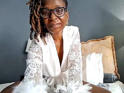 NaughtyCougan Live XXX chat