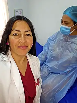 JustSamantha_: διαδικτυακό σόου στην κάμερα