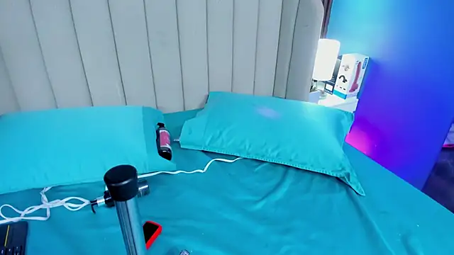 little_valentinaa লাইভ XXX চ্যাট