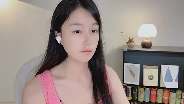 Chat +18 de Onechestnut ao vivo