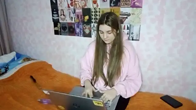 JanineThielman Live XXX Chat