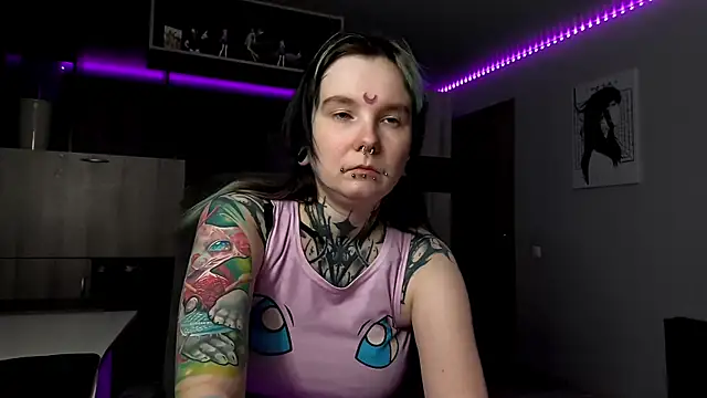 HighelikeGirl: онлайн-секс-чат