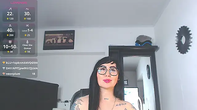 Vicky_hotmilf Live XXX Chat