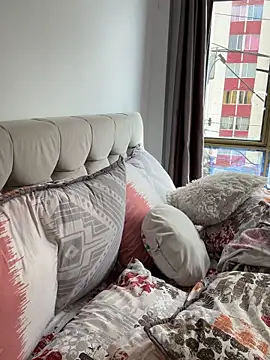 RachelWeisz_: онлайн-секс-чат