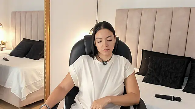 แชท XXX สดของ Megan-8