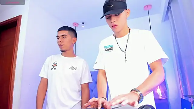 your_d0ll1n Live XXX chat