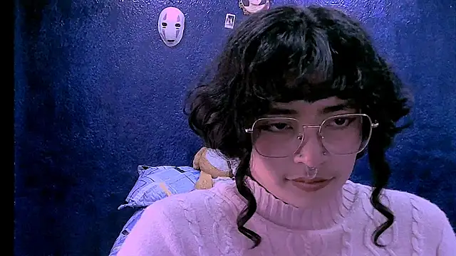 دردشة NinaYellow الجنسية المباشرة