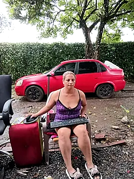 Chat +18 de hotandfierylatinos2023 ao vivo