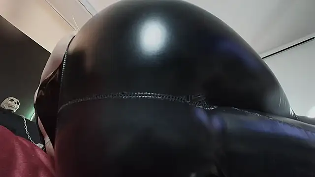 دردشة _Jade_16 الجنسية المباشرة