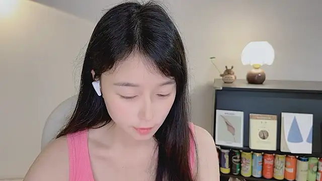 Onechestnut Chat XXX in diretta