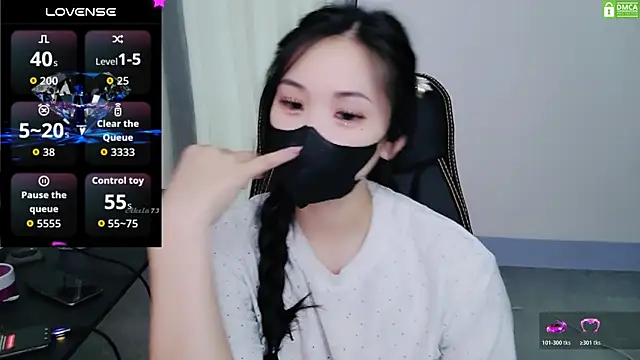 Dully_ana লাইভ XXX চ্যাট