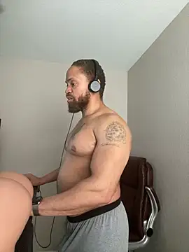 Fathero1time – Naživo XXX chat