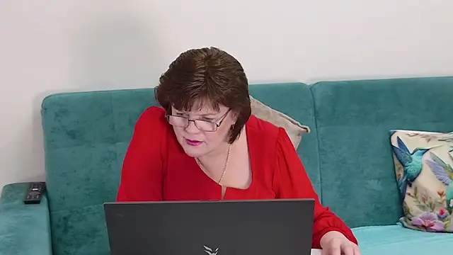 Sandra_Sunrise লাইভ XXX চ্যাট