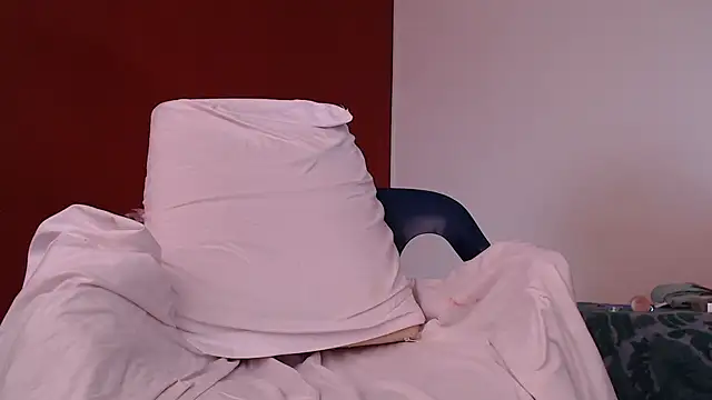 Freyja_eter লাইভ XXX চ্যাট