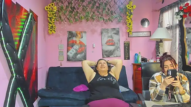 lesbiancuple লাইভ XXX চ্যাট