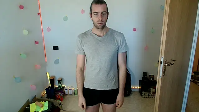 hei_69 Adlı Modelin Canlı XXX Sohbeti