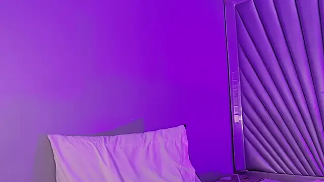 Chatroom XXX en direct de HatsaJones