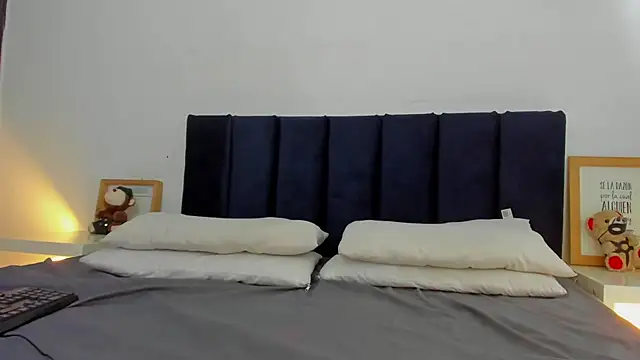 melanie_roux__ Chat XXX live