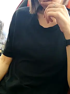 Chat XXX en directo de Aashikalaa