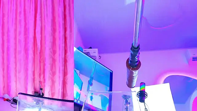 NathaxaLeans: απευθείας συνομιλία ΧΧΧ