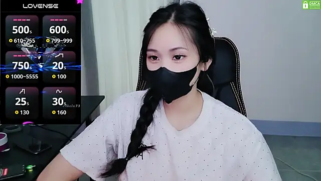 Dully_ana Adlı Modelin Canlı XXX Sohbeti