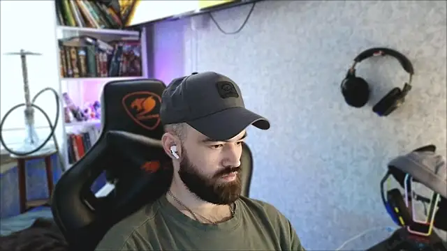 _Mostly_ Live XXX Chat