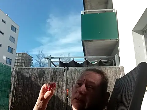 Jahudka47 লাইভ XXX চ্যাট