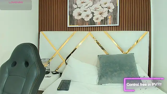 Porsha_Milk লাইভ XXX চ্যাট