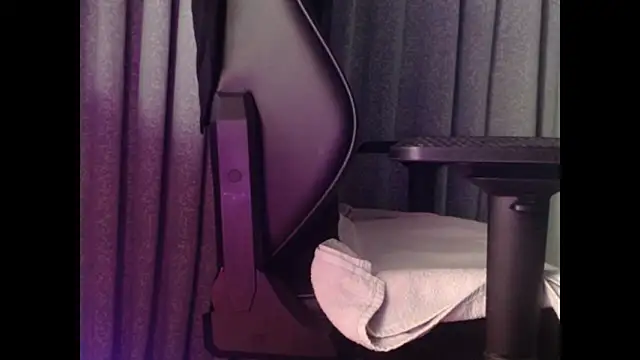 CuteRhea69 Adlı Modelin Canlı XXX Sohbeti