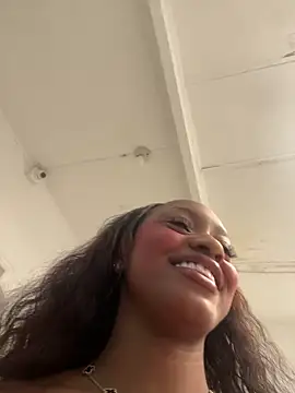 LiaTrainor – Live XXX-chat