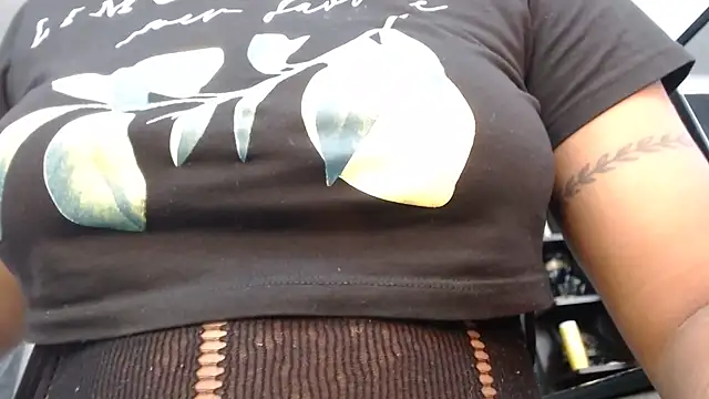 Hanna_Fox_69's Live XXX Chat