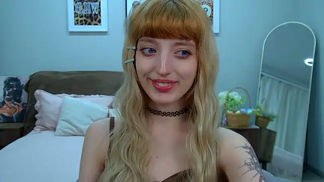 MistyMarlo Adlı Modelin Canlı XXX Sohbeti