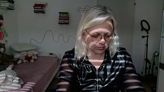 Linsy_Kim live XXX chat