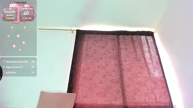 shy_nanami Adlı Modelin Canlı XXX Sohbeti