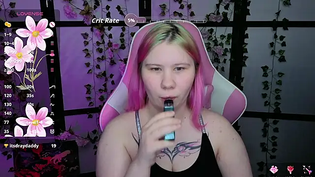 Chat +18 de kitsune_little ao vivo